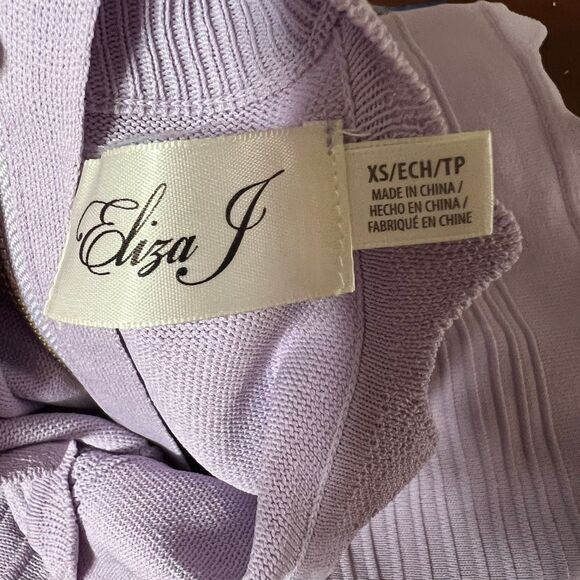 ELIZA J Scalloped Fit & Flare Sweater Dress Size XS Lilac Mini Sleeveless Spring - Picture 7 of 15